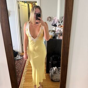 Rumored clothing dress size S